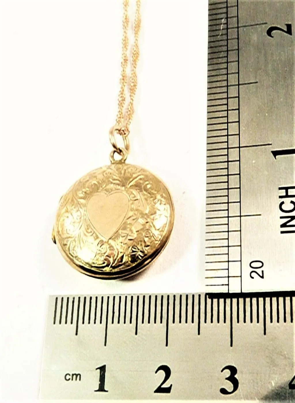 Antique Edwardian Solid Gold Locket 1908 With 18 Inch Necklace