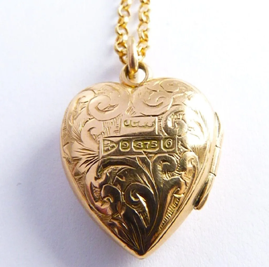 Antique Hallmarked Gold Heart Locket On 18 Inch 9ct Gold Necklace