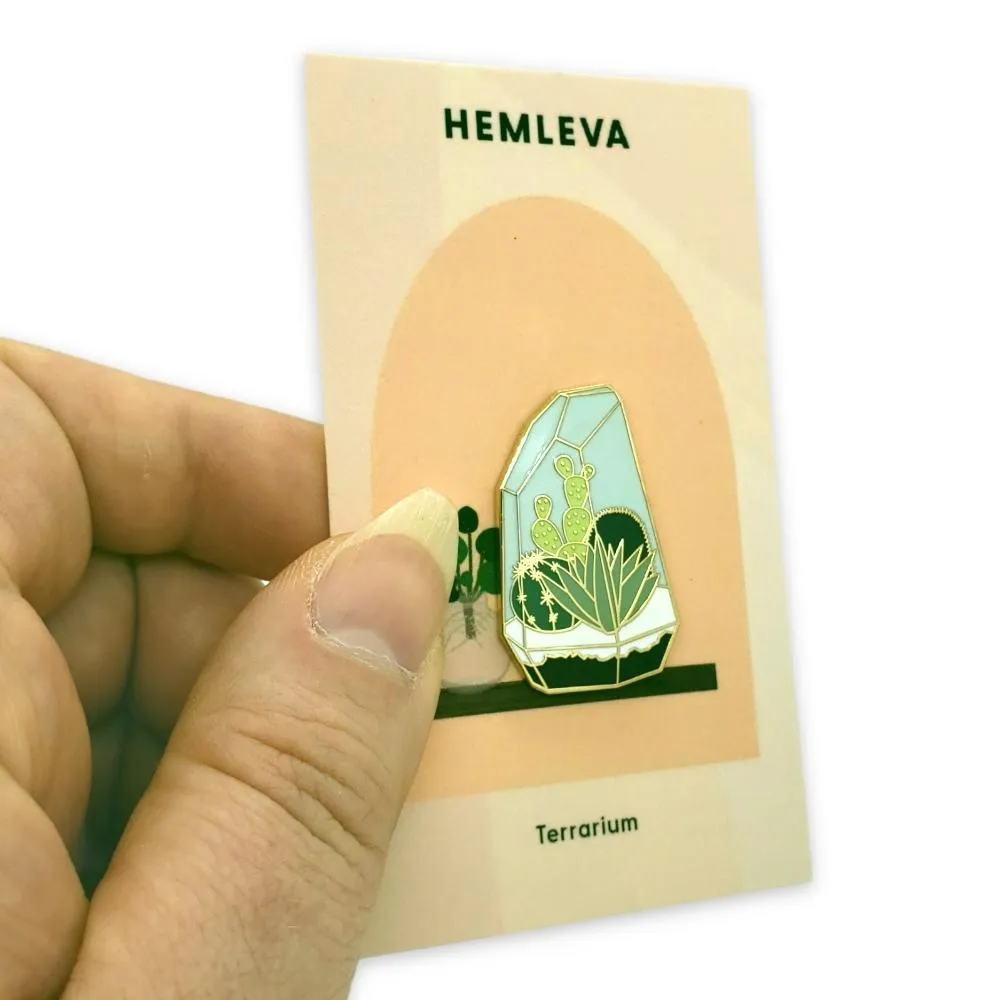 Enamel Pin - Terrarium by Hemleva