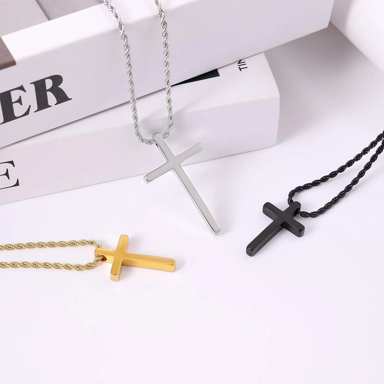 Fiusem Father's Day Gifts Cross Necklace for Men, Mens Cross Necklaces with 2.5mm Rope Chain, Stainless Steel Pendant Chain 16-28 Inch, Dad Gifts