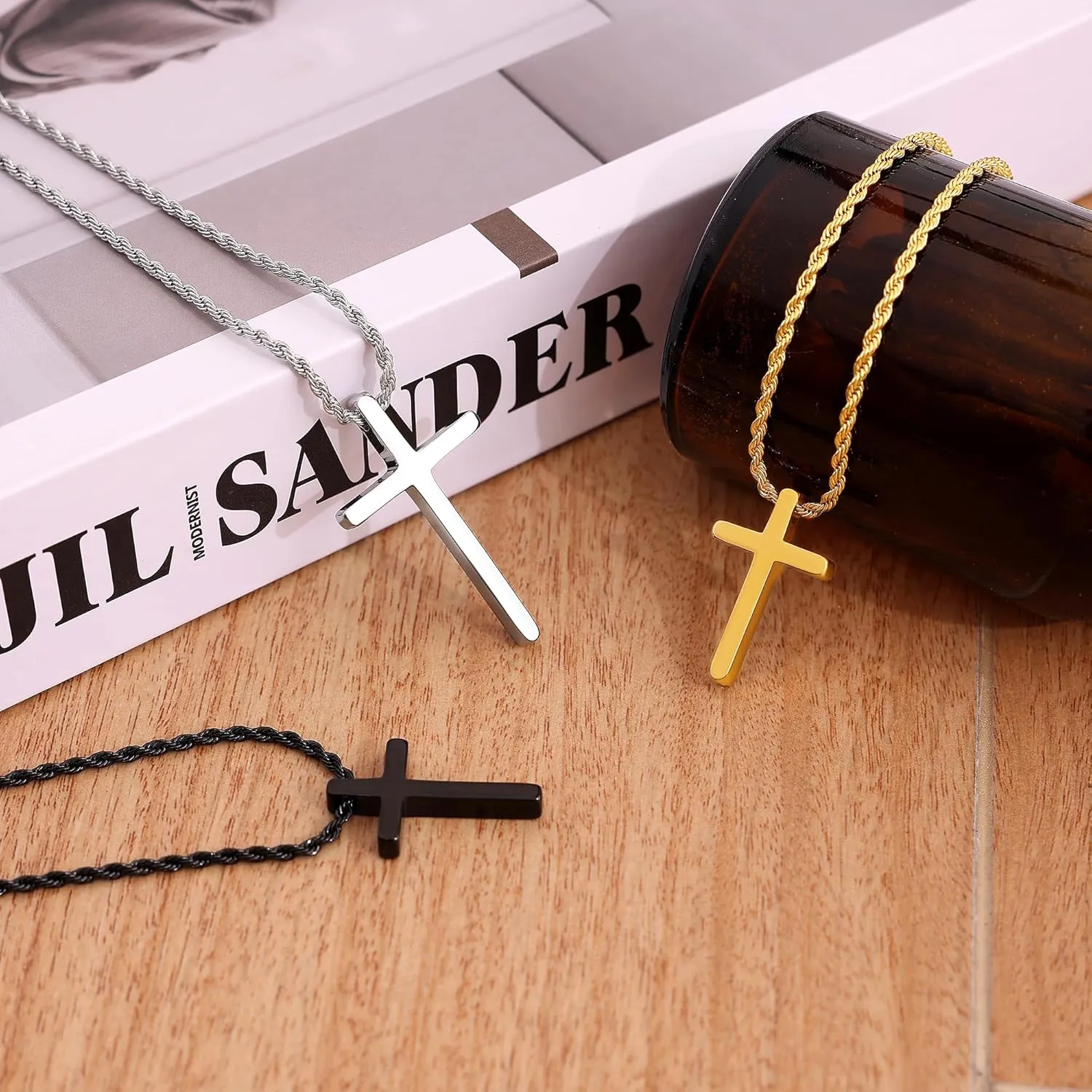 Fiusem Father's Day Gifts Cross Necklace for Men, Mens Cross Necklaces with 2.5mm Rope Chain, Stainless Steel Pendant Chain 16-28 Inch, Dad Gifts