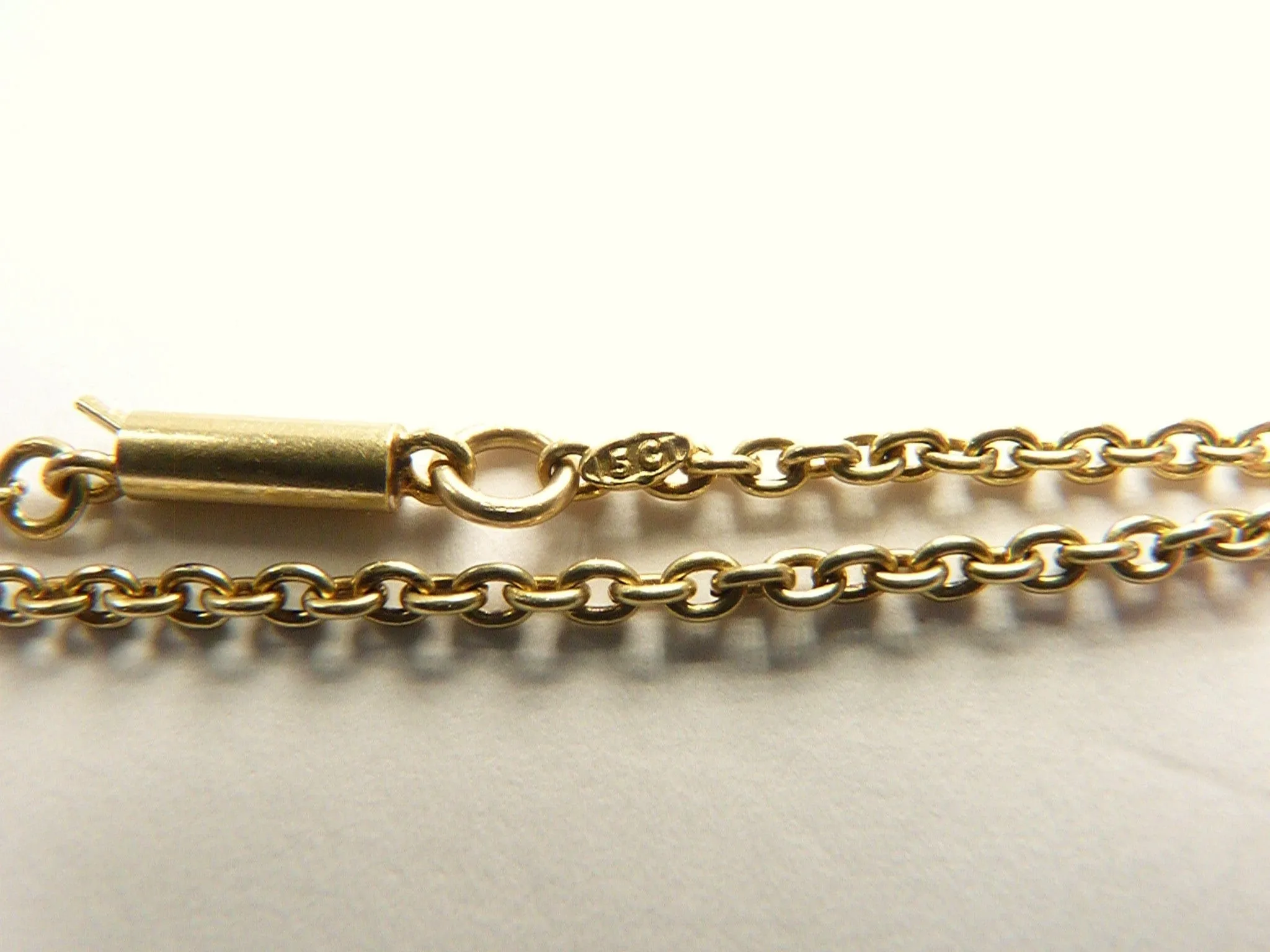 Fully Hallmarked 15 Carat Gold Locket Necklace 1908 Blanckensee & Son