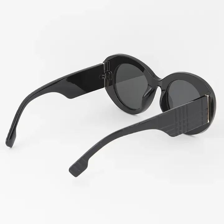 Retro Bulky Round Sunglasses